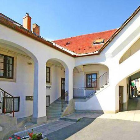 Barokk Vendeghaz Hotel Eger Buitenkant foto